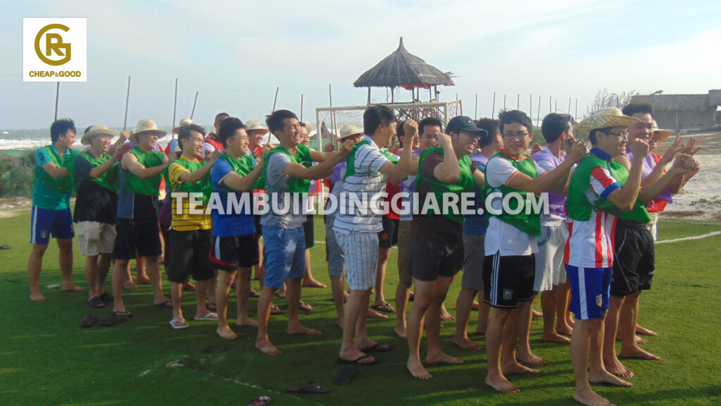 Tổ chức team building giá rẻ, cho thuê mc team building